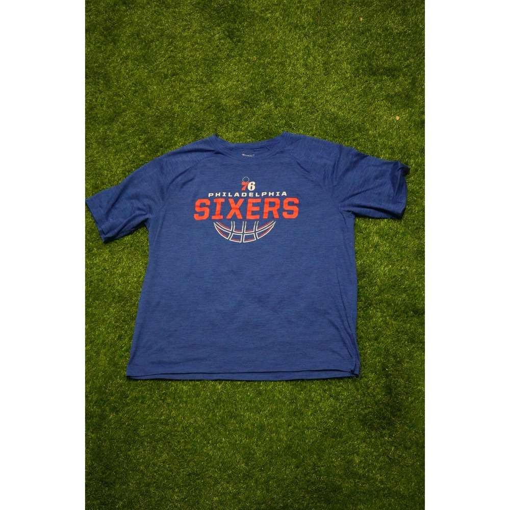 NBA T-Shirt Mens XL Blue Graphic Philadelphia 76ers Basketball Casual Pullover‎